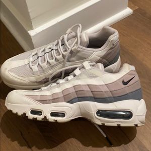 Women’s Nike Air Max 95